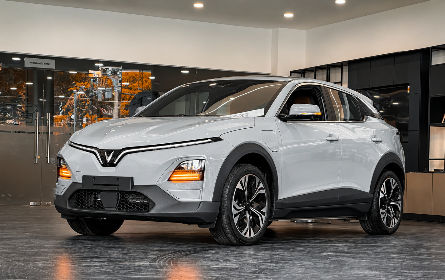 xe vinfast vf6 màu xám